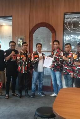 Marhan Ismail Resmi Menjabat sebagai Ketua Marcab LMP Kabupaten Luwu setelah Diberikan Mandat oleh Irwan Adnan