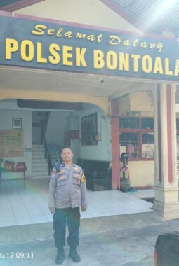 Bawa Nama Baik Polrestabes Makassar, Kapolsek Bontoala Apresiasi Aipda Nurhidayat Melaju ke Lomba Bhabinkamtibmas Teladan Tingkat Polda Sulsel